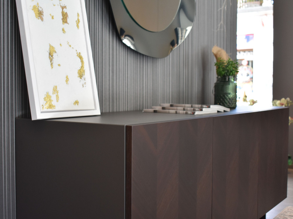 Living SIDEBOARD 1