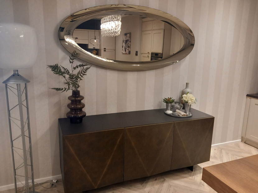 Living SIDEBOARD 3