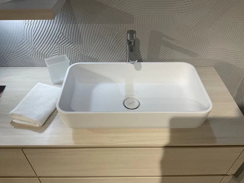 QI BATHROOM 4