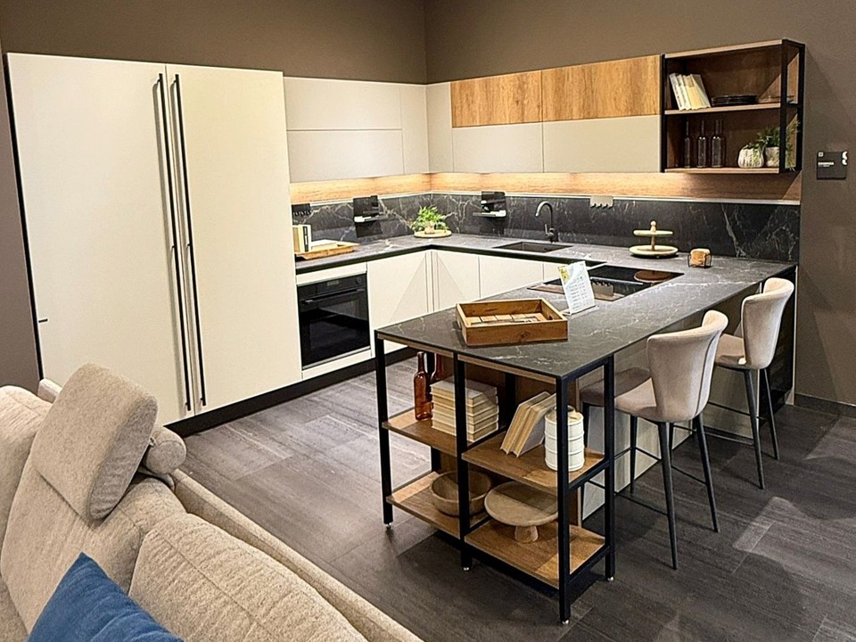 Cucina ESSENZA 1