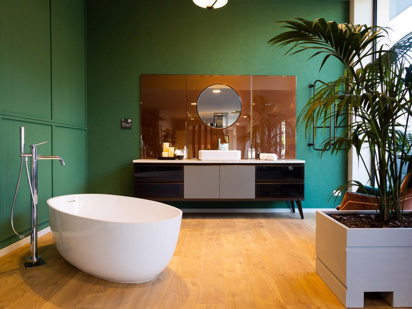 DIESEL OPEN WORKSHOP BATHROOM 3