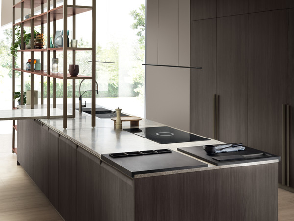 平板门板高柜的外部把手带可 调孔距 &nbsp;