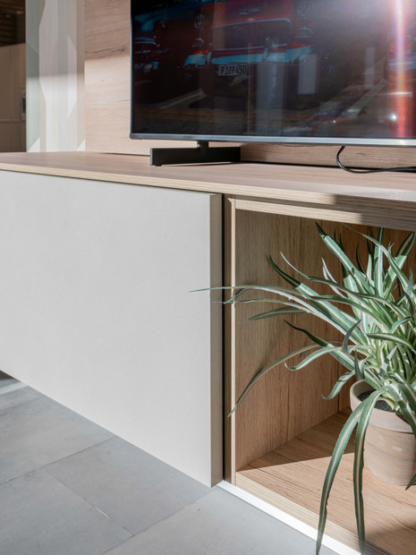 Living MOTUS LIVING 4