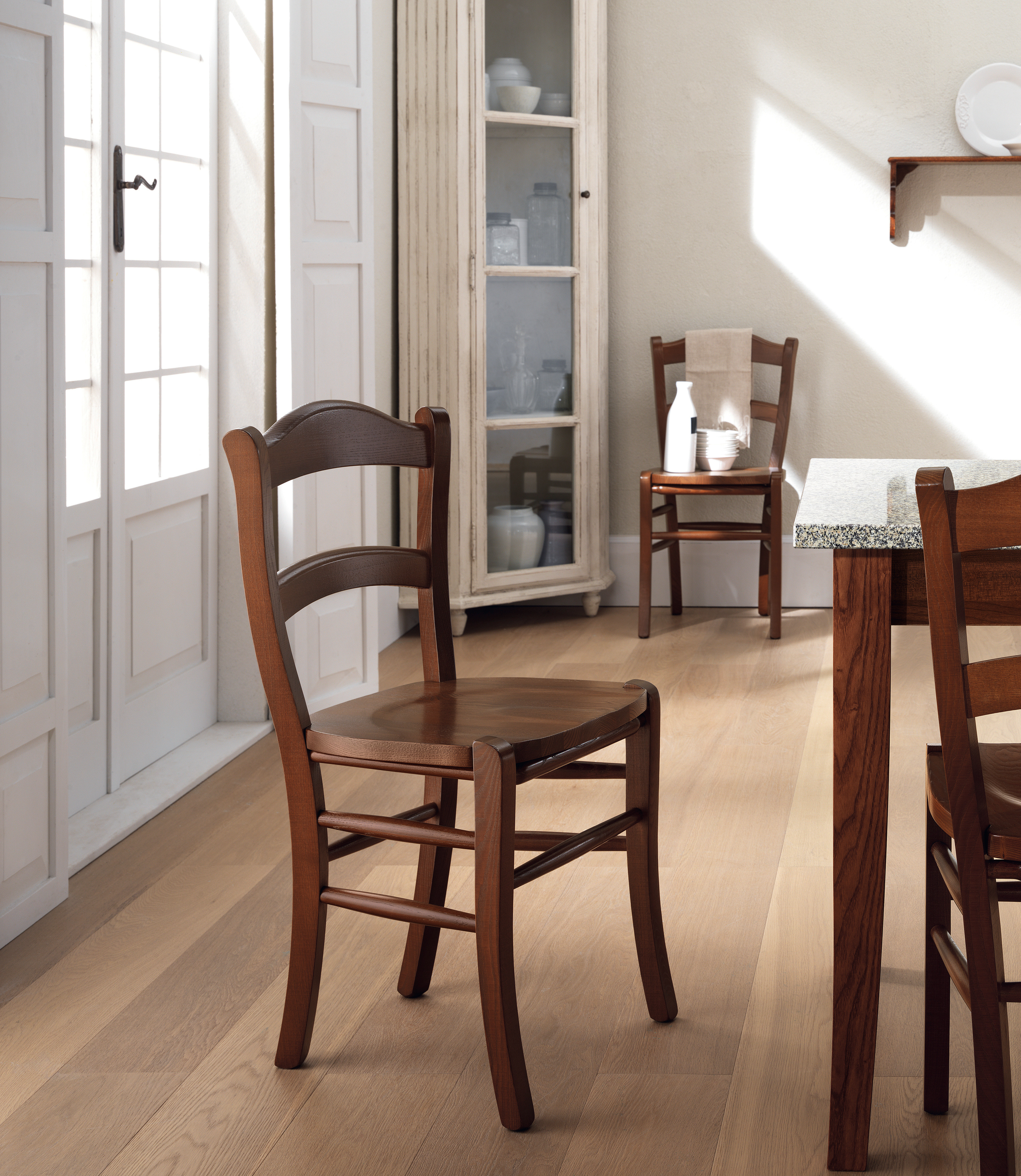Margot Scavolini Tavoli, sedie e sgabelli | Immagini Catalogo Colori