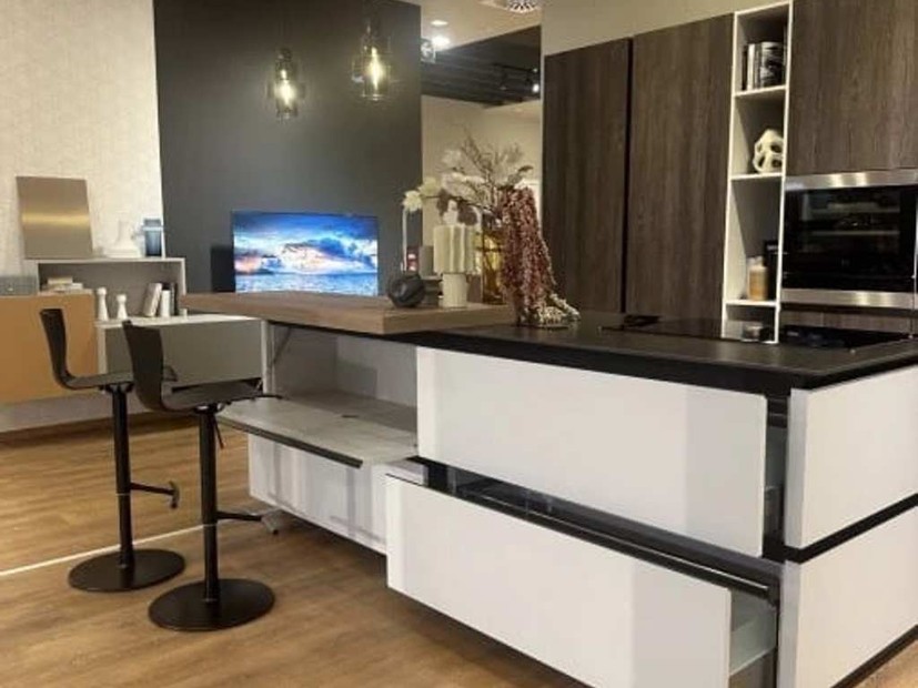 DELINEA 4