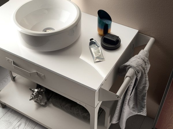 Come arredare il bagno con Misfits