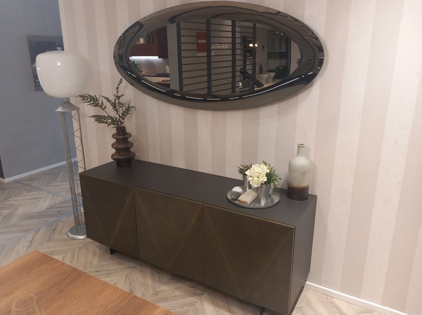 Living SIDEBOARD 2
