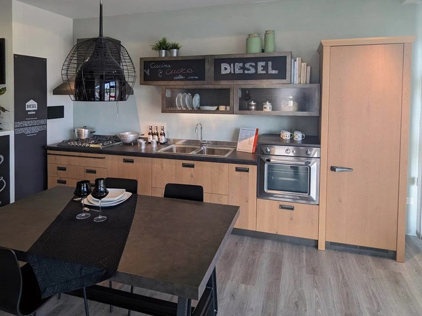 DIESEL SOCIAL KITCHEN 5