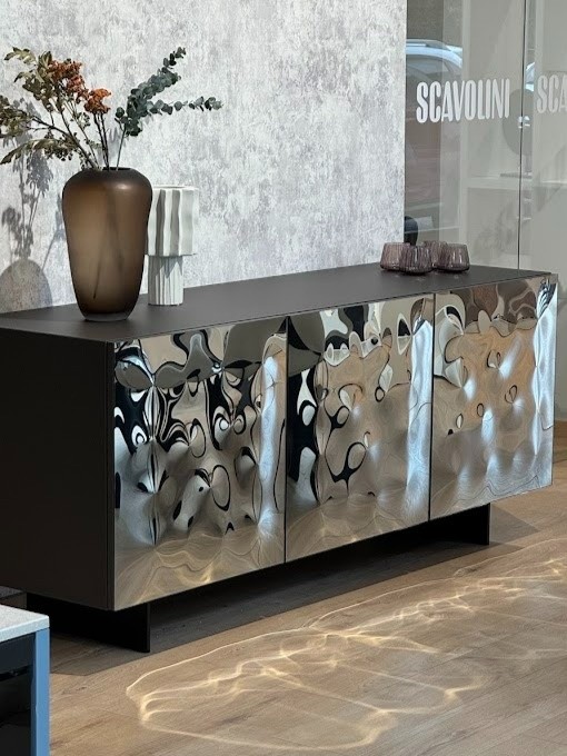 Living SIDEBOARD 1