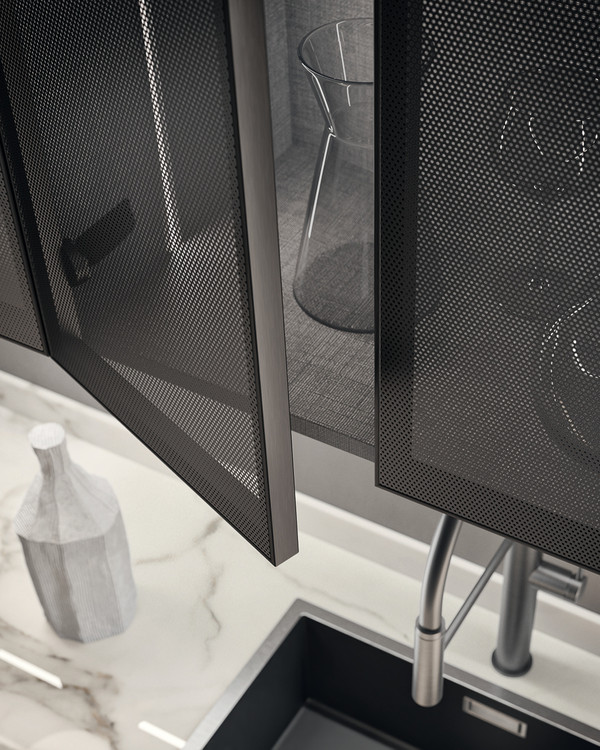 地柜和台面之間的开放式隔间 &nbsp;